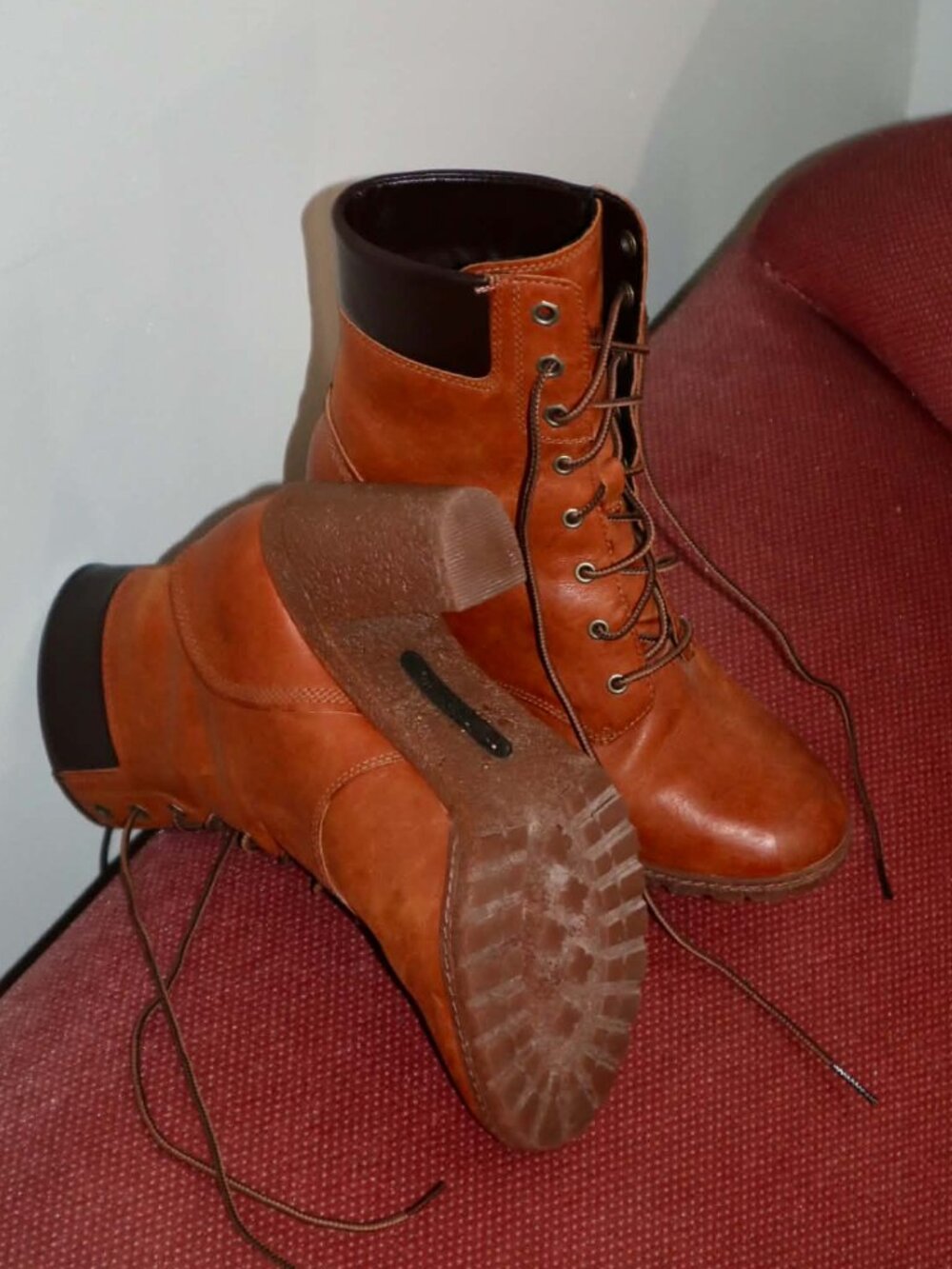 Timberland Women's Tan Boots - Picture 2 of 9